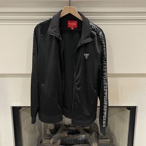 Guess Men's Jet Black Walt Logo Tape Mock Full Zip Fleece Jacket Sz M, Medium